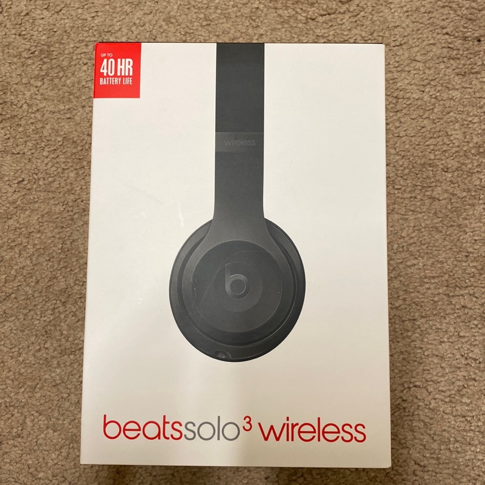 Beats solo 3 Wireless Headphones